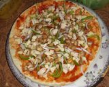 A picture of step 1 of Chicken Cheese Tikka Pizza.