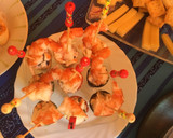 Foto del paso 4 de la receta: Conos de hojaldre rellenos de cóctel de langostinos 🦐