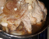 Foto del paso 3 de la receta: Bistec de cerdo encebollado