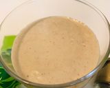 A picture of step 2 of Walnut and Banana Smoothie.