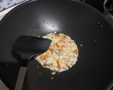 Foto langkah ke 2 dari resep Tumis touge / toge simple pedas.