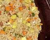 A picture of step 8 of Pineapple fried rice.