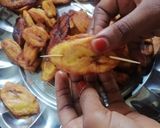 A picture of step 7 of Fried plantain with egg.