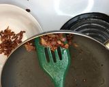 A picture of step 5 of Egg and Bacon Fried Rice 培根蛋炒飯.