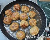 A picture of step 3 of Hyderabadi Kofte ka Salan.