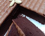Foto langkah ke 11 dari resep Chocolate Cotton Sponge Cake.