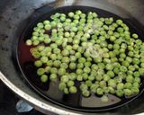 A picture of step 1 of Clear veg soup.
