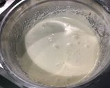 Une image de l'étape 4 de Gâteau surprise soufflé aux pêches de vigne.