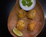 A picture of step 5 of Sabudana Vada.