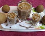 "चिक्कू चा मिल्कशेक"(Chiku Milkshake Recipe In Marathi) रेसिपी स्टेप 4 फोटो