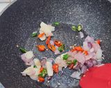 Foto langkah ke 2 dari resep Tumis Pedas Sayuran Saus Tiram.
