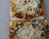 A picture of step 5 of Corn spinach cheese toast.