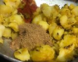 मट्ठे के आलू (mathe ke aloo recipe in hindi) रेसिपी चरण 6 फोटो