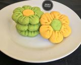 A picture of step 6 of Flower Cookie.