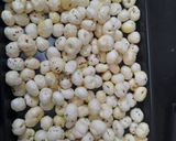 A picture of step 4 of Flavoured fox nut in bowl.