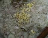 A picture of step 4 of Mash daal with gravy..... Yumm.