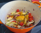 Foto del paso 2 de la receta: Arroz caldoso de verduras con caldo de sobras de pavo asado
