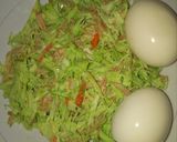 A picture of step 1 of Coloured coleslaw.