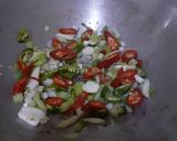 Foto langkah ke 2 dari resep Oseng Tempe Rawon.