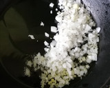 Foto del paso 3 de la receta: Filete al perejil con papas rústicas
