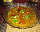A picture of step 6 of Black gram stew.