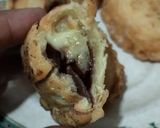 Foto langkah ke 7 dari resep Karipap Isi Pisang Coklat/Keju.