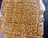A picture of step 4 of Peanut chikki.