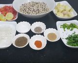 A picture of step 1 of Lobia ki chatpati chaat.