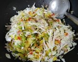 A picture of step 2 of Tawa burger.