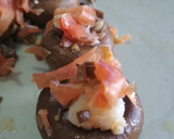 Foto del paso 4 de la receta: Portobellos con gambas y jamón