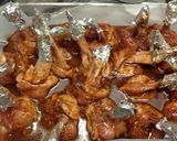 รูปขั้นตอนการทำที่ 3 ของ ปีกไก่อบฮอยซินซอสและน้ำผึ้ง