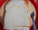 Foto langkah ke 1 dari resep Honey French Toast.