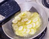 કેળા વેફર્સ (Banana Wafers Recipe In Gujarati) રેસીપી સ્ટેપ1ફોટો