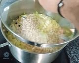 Foto del paso 5 de la receta: Cocido granadino de chícharos con col y morcilla de cebolla