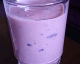 A picture of step 4 of Blue berry watermelon smoothie.