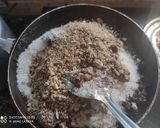 A picture of step 3 of Coconut Dates Dryfruit Burfi.