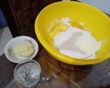 Foto langkah ke 1 dari resep Donat kentang.