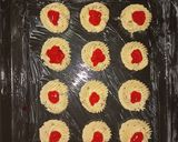 Gambar langkah 4 resipi Biskut Swiss tart.