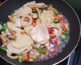 Foto langkah ke 3 dari resep Tumis Rebung.