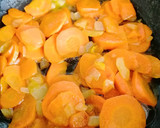 Foto del paso 7 de la receta: Albóndigas de Heura en salsa de zanahoria y naranja