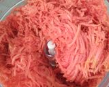A picture of step 1 of Gajar Halwa.