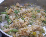 Foto del paso 5 de la receta: Arroz en sartén con verduras y calamar