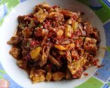 Foto langkah ke 6 dari resep Sambal goreng Campur Telur Kentang Ikan Teri.