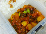018. #bekalkerja : KeKer Balado 💪🤣 (Kentang + Kerang Balado)