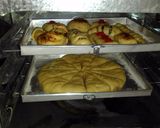 Foto langkah ke 8 dari resep Donat Pizza Ubi (eggless).