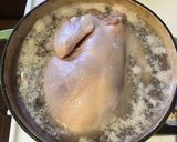 A picture of step 1 of California Farm Candle Nuts Chicken Soup.