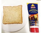 รูปขั้นตอนการทำที่ 1 ของ 🍞 ขนมปังหน้าพริกเผา - Thai Chili Paste On Bread