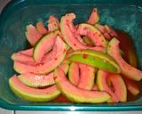 Foto langkah ke 3 dari resep Asinan Jambu Klutuk.