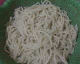 Foto langkah ke 3 dari resep Gluten free noodle / kwetiau / pasta tepung beras 😍😍.
