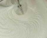 Foto langkah ke 2 dari resep Bolu kukus mekar no soda.